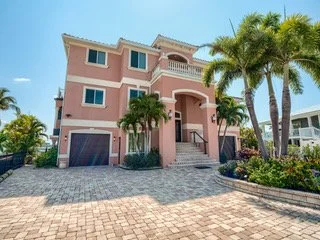 296 Ohio Ave MLS Res